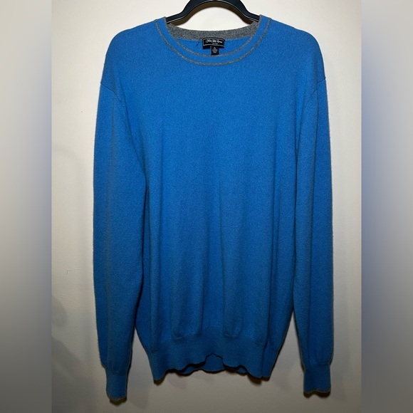 Saks Fifth Avenue Blue Crewneck Long Sleeve Cashmere Pullover Sweater